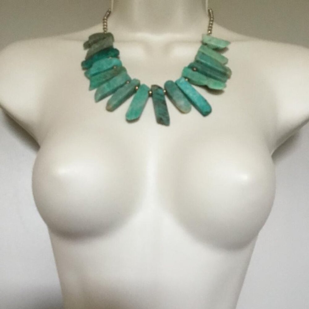 Turquoise Sliced Stone Necklace